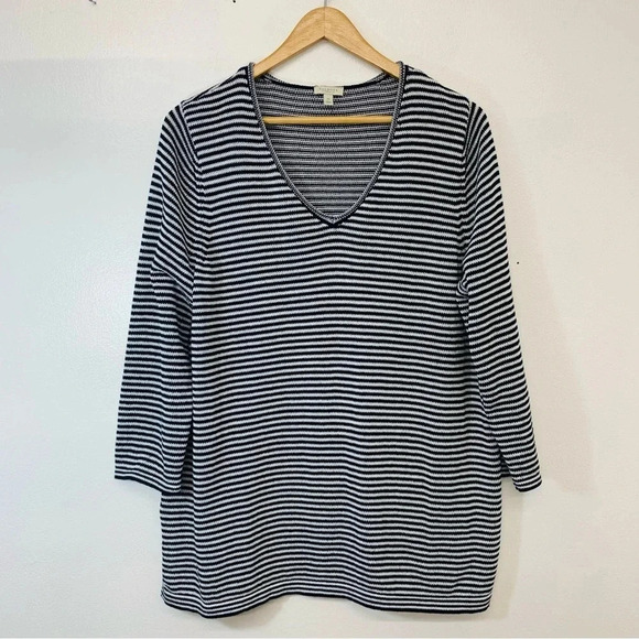 Talbots Blouse Top Woman Size 1X  V Neck  Navy Blue White Stripe Linen Blend - Picture 1 of 10